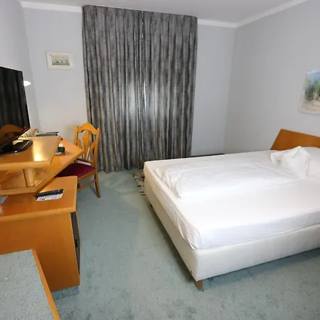 Szálloda Lachner Hof 2*