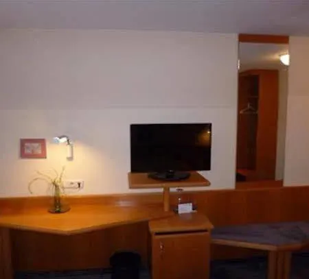 Szálloda Lachner Hof 2*