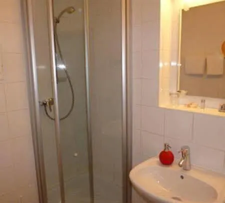 Hotel Lachner Hof 2*